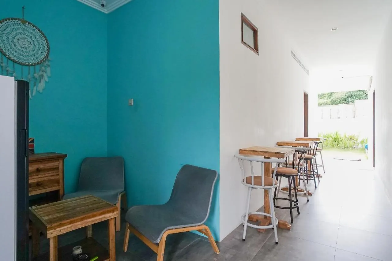 Uli Bali Hostel And Suite Uluwatu